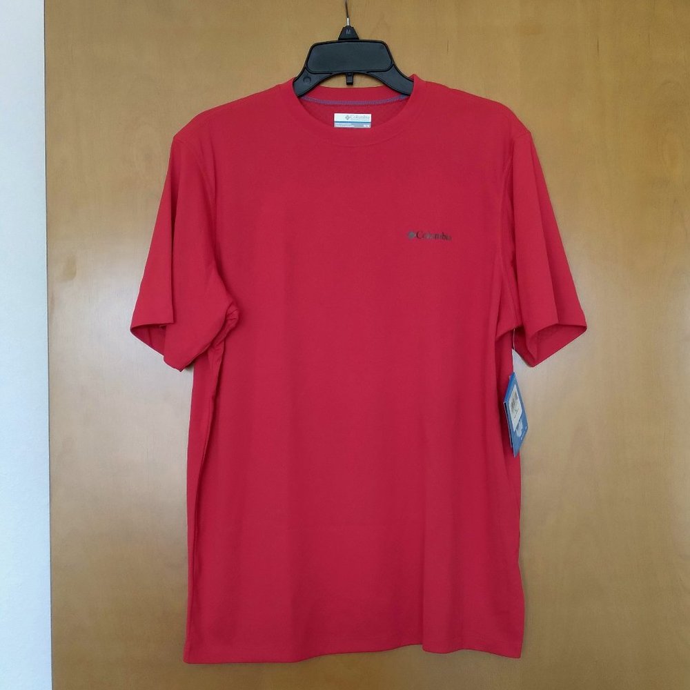 🆕Columbia Men's River Chill Short Sleeve Shirt, Medium - Mountain Red